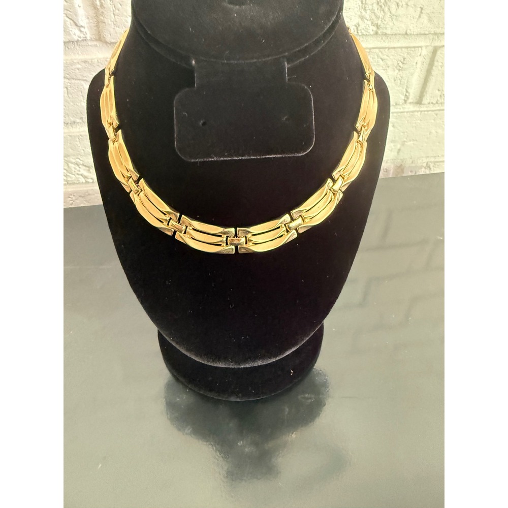 Crown Trifari Necklace Women OS Gold Excellent Vintage Triple Ribbed Link Collar